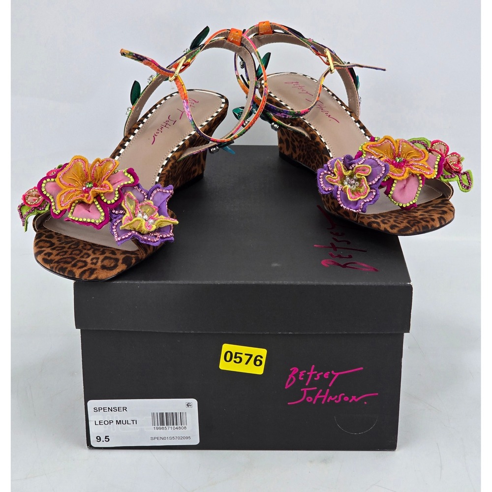 Betsey Johnson Spenser Wedge Sandals Womens 9.5 Leopard Multi Floral - Excellent
